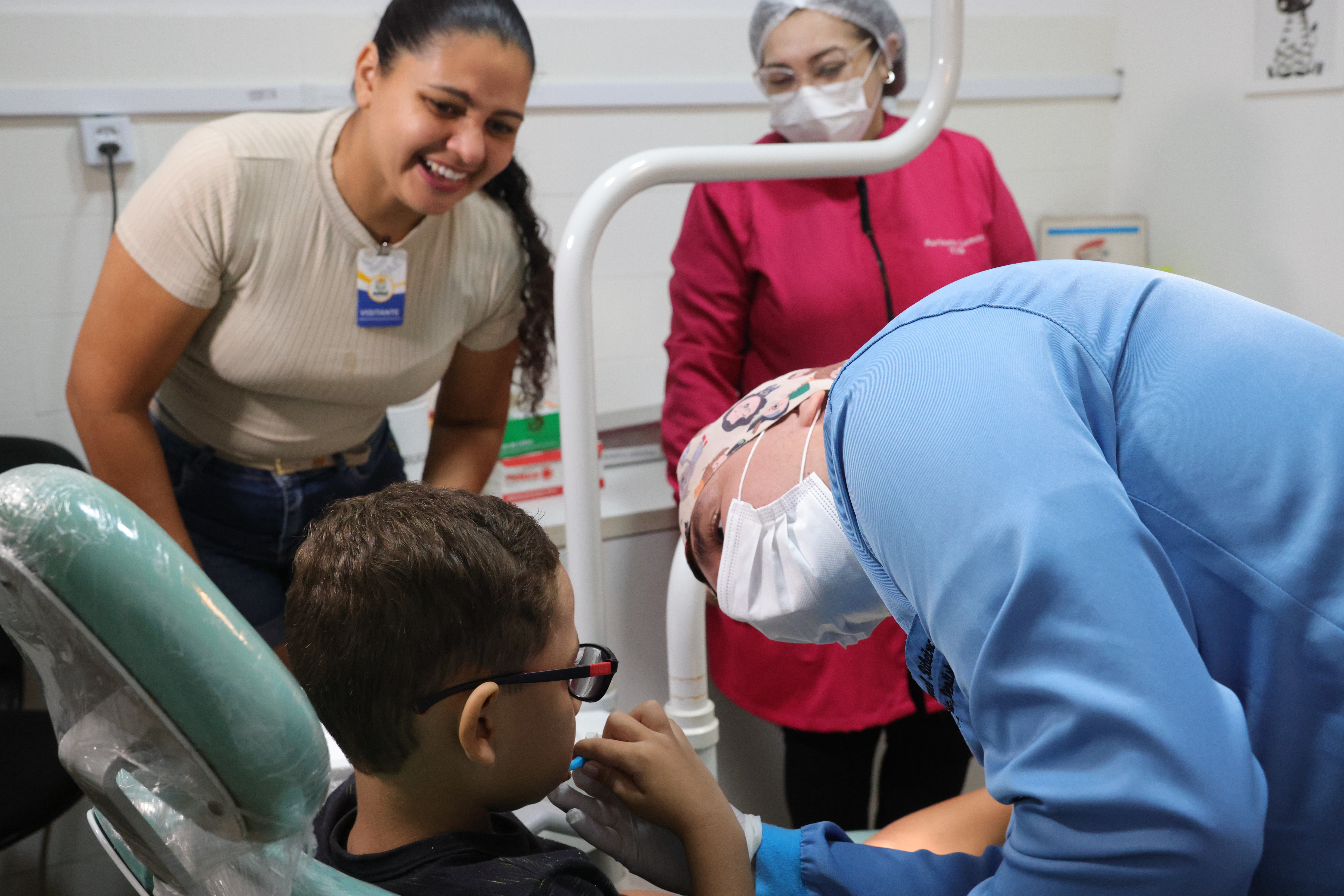 Quem também elogiou a instituição foi Janaína Souza, mãe do Levy Gael